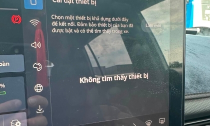 Sao xe Limo Green bị lỗi kết nối điện thoại thế này ạ?