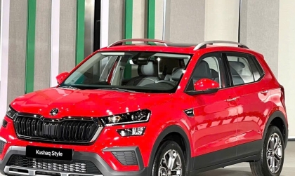 Skoda Kushaq bị lỗi kính lái không xuống được thì phải làm sao?