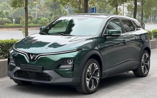 Vinfast vf6 plus có tiếng lạch cạch sau khi update phần mềm 1.17 là do đâu?