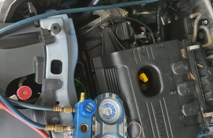 Nhờ các bác bắt bênh điều hòa Suzuki Celerio với