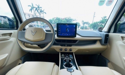 Làm sao để tắt cổng Type-C của Vinfast VF 3 khi khóa xe?