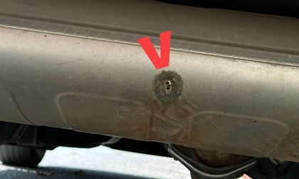 Hyundai Tucson bị lủng lỗ thế này có phải nguyên bản?