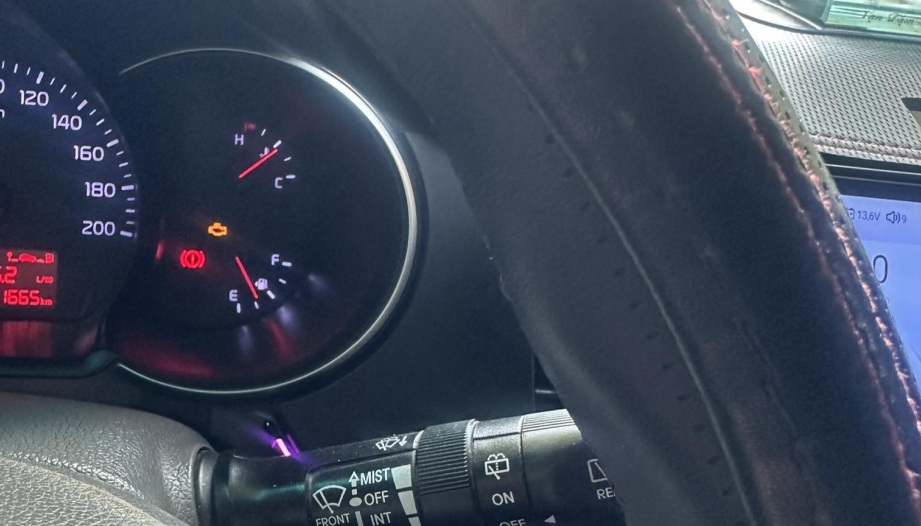 Kia Morning báo lỗi động cơ khi đổ xăng E10 là sao?