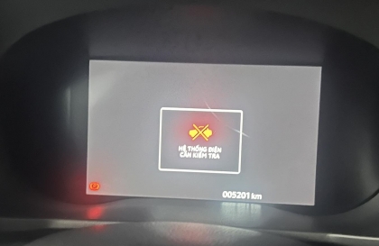 Xe Xpander Cross báo lỗi trên đồng hồ thế này bị sao vậy?