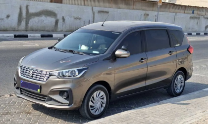 Cóc cách nào giảm chấn khi đóng cửa của Suzuki Ertiga không?