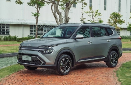 Kia Carens bị lỗi cửa bên tài có phải lỗi chung của xe này?