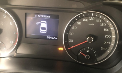 Lỗi trên đồng hồ xe Kia Cerato như thế này là bị sao?