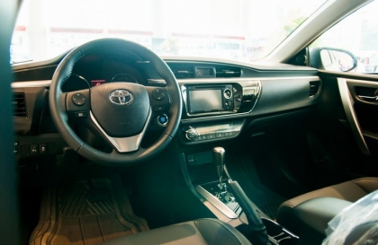 Xin cách khắc phục lỗi ăn nguồn của Toyota Corolla Altis