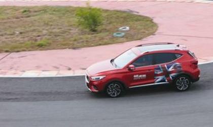Có cách nào khắc phục tình trạng rung giật của MG ZS khi lên ga?