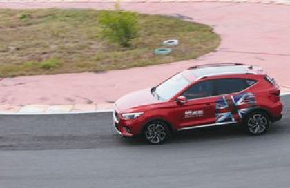 Có cách nào khắc phục tình trạng rung giật của MG ZS khi lên ga?
