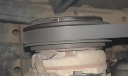 Xe Ertiga bị lỗi gì mà lốc điều hòa cứ bị tự ngắt liên tục