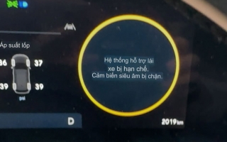 Lỗi của xe hyundai tucson bị gì thế các bác?