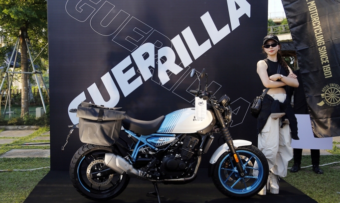Thế giới 2 bánh: Royal Enfiled Guerrilla - Có đủ sức tạo sóng phân khúc Roadster?