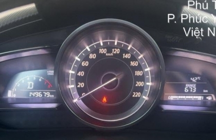 Mazda2 nổi cá vàng có phải do xăng E10?