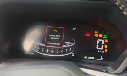 Veloz báo lỗi ABS có cách nào xử lý được không?