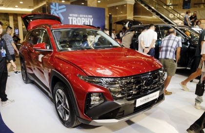 Hyundai Thành Công Việt Nam nhận đơn hàng cho cặp đôi xe xanh: Tucson hybrid giá bán không quá 999 triệu đồng, Palisade hybrid cao nhất 1,7 tỷ đồng