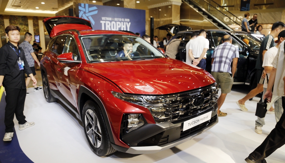 Hyundai Thành Công Việt Nam nhận đơn hàng cho cặp đôi xe xanh: Tucson hybrid giá bán không quá 999 triệu đồng, Palisade hybrid cao nhất 1,7 tỷ đồng