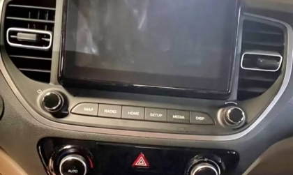 Quạt gió điều hòa Hyundai Accent kêu to thì khắc phục sao ạ?