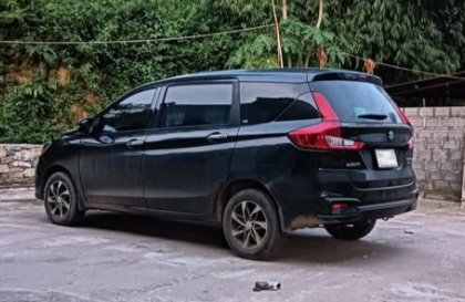 Các bác cho hỏi vấn đề này trên Suzuki Ertiga với ạ