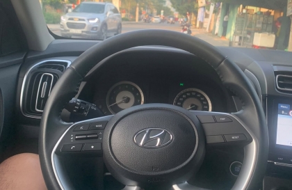 Vì sao màn hình đồng hồ Hyundai Creta không lên?