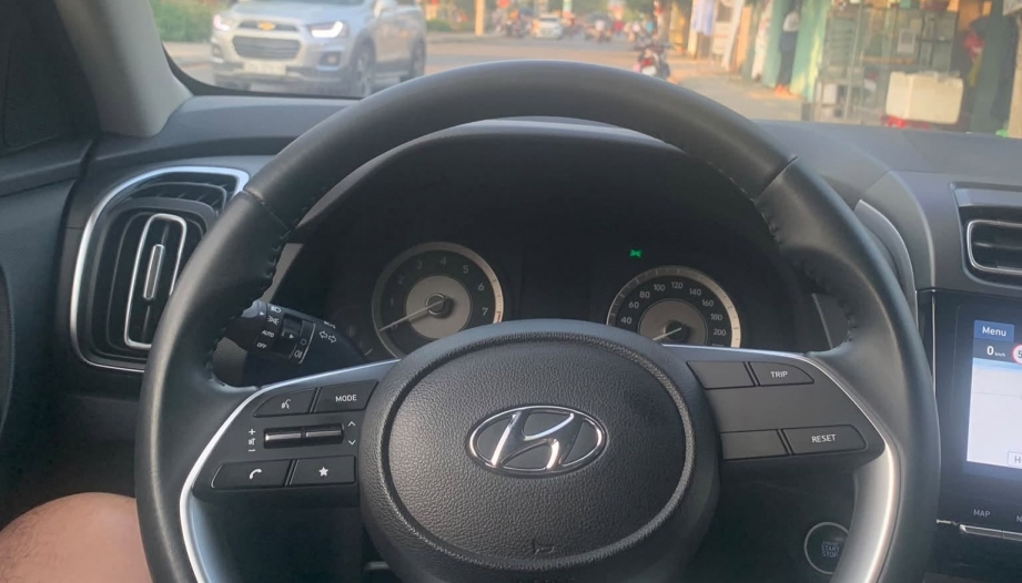 Vì sao màn hình đồng hồ Hyundai Creta không lên?