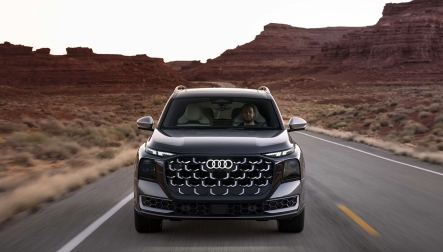 Với Q9, giờ thì Audi có thể tự tin cạnh tranh với Mercedes-Benz GLS và BMW X7
