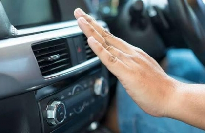 Máy lạnh của Skoda Slavia không mát sâu khi trời nóng đúng không các bác?