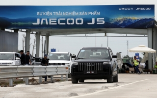 Jaecoo J5: Mẫu xe du lịch Trung Quốc đầu tiên lắp ráp tại Việt Nam: Khuấy động phân khúc urban SUV với ba lựa chọn hệ truyền động