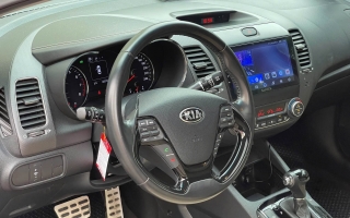 Kia Cerato bị rung vô lăng khi đi nhanh do nguyên nhân gì ạ?