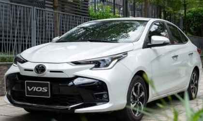 Xe Vios bị giật nhẹ khi đạp ga lên dốc có bình thường không?