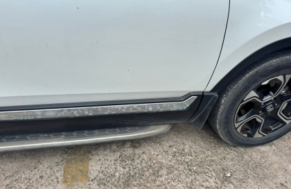 Xin hướng khắc phục chỗ ốp chân Honda CRV bị gỉ thế này