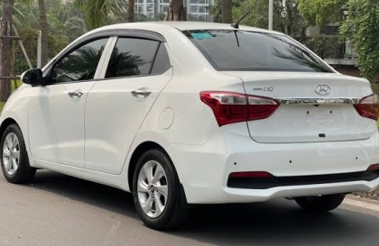 Hyundai i10 bị kẹt kính thì xử lý thế nào?