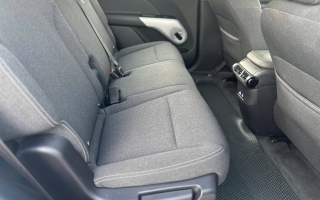 Vinfast Limo Green có tiếng kêu phía sau do vấn đề gì?