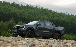 Ford Ranger 2026 chính thức xuất xưởng: Tinh chỉnh phiên bản, củng cố vị thế