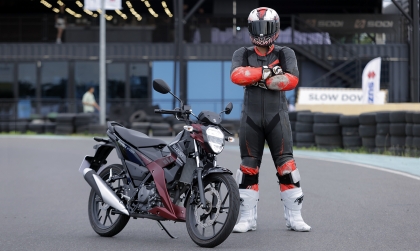 Thế giới 2 bánh: Suzuki Satria âm thầm ra mắt dưới cái bóng của cặp đôi Honda Winner và Yamaha Exciter