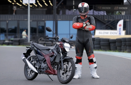 Thế giới 2 bánh: Suzuki Satria âm thầm ra mắt dưới cái bóng của cặp đôi Honda Winner và Yamaha Exciter