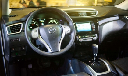 Nissan X-trail không tự trả lái được có phải đã bị lỗi?