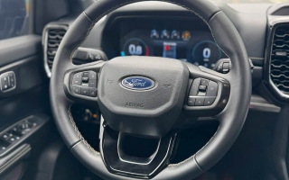 Xin các bác giải thích giúp vấn đề chuyển số của Ford Everest Platinum?