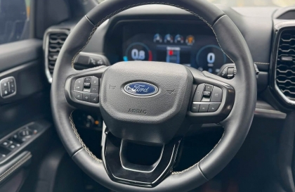 Xin các bác giải thích giúp vấn đề chuyển số của Ford Everest Platinum?