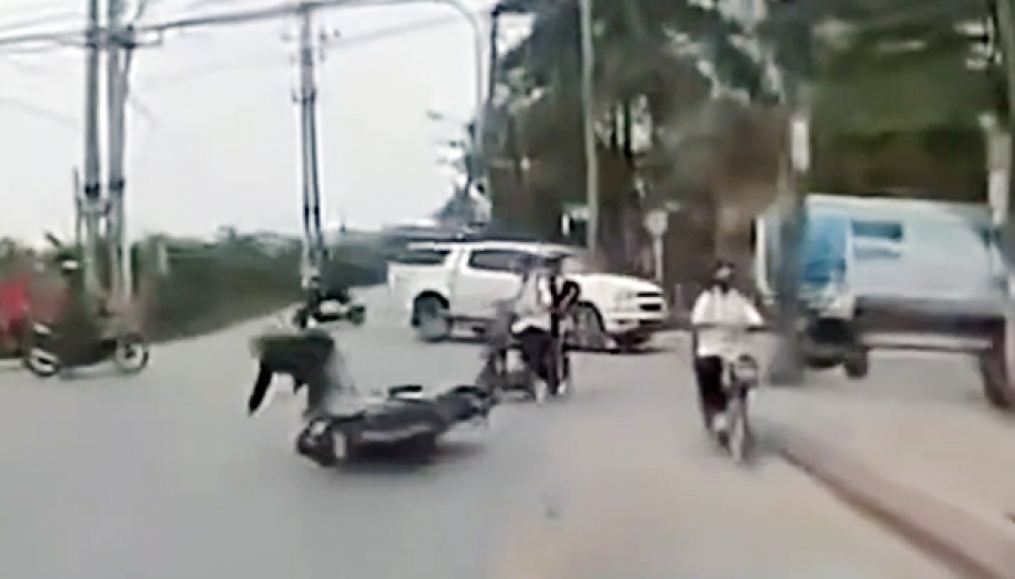 Clip TNGT: Ủng hộ đưa môn học 