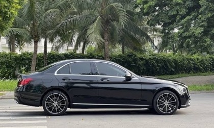 Các bác cho hỏi xe C200 bị két sinh hàn dầu số thì phải làm sao?