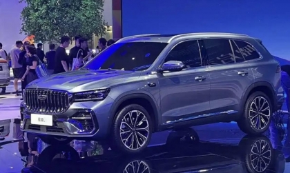 Các bác có cảm nhận xe Geely Monjaro giống em thế này không?
