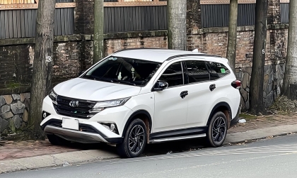 Toyota Rush qua gờ kêu lụp cụp phía sau thì nên kiểm tra chỗ nào nhỉ?