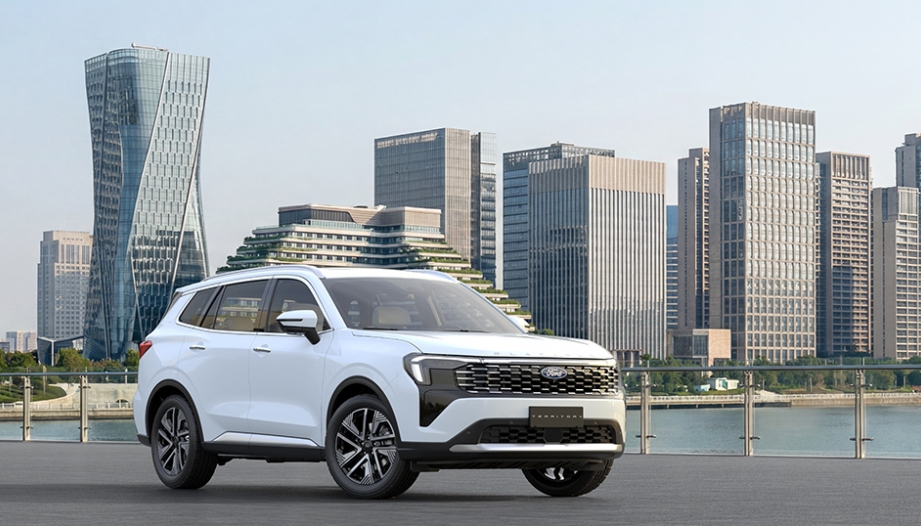 Không hybrid, Ford Việt Nam ra mắt Territory Platinum, khởi điểm từ 916 triệu đồng