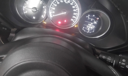 Táp lô CX-5 hiện 2 lỗi này là sao các bác?