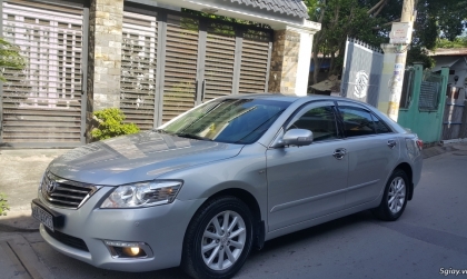 Xin chỉ giáo xe Toyota Camry thay đèn cos vẫn bị chập chờn
