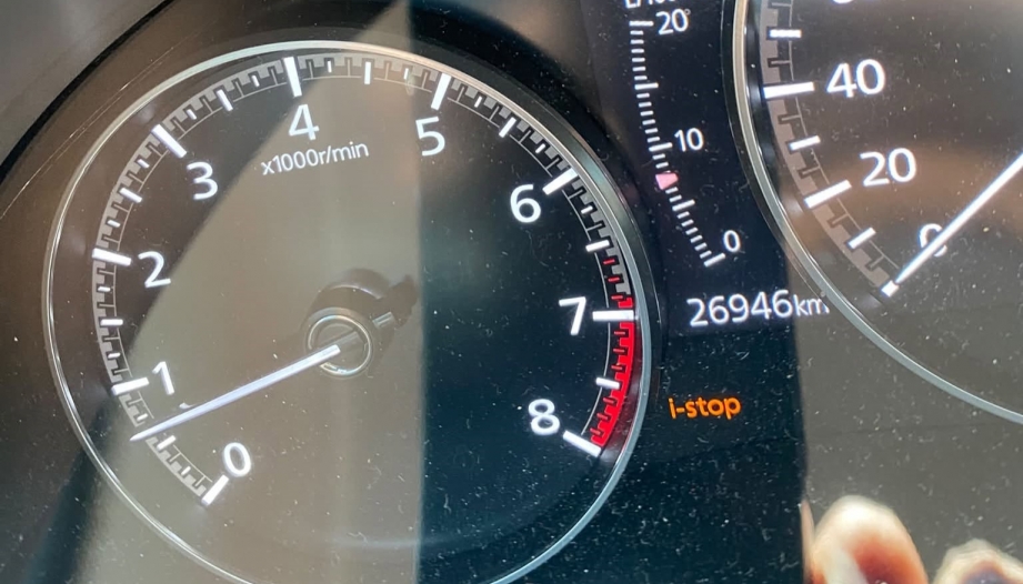 Mazda3 cứ hiệu i-stop này là bị chi mọi người?