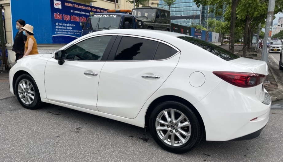 Có phải Mazda3 của em bị hở ron động cơ?