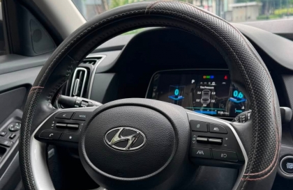 Hyundai Creta cứ báo áp suất lốp dù bơm đầy là lỗi gì thế ạ?