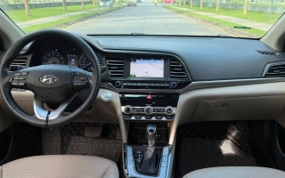 Hyundai Elantra báo lỗi cá vàng do đâu thế?